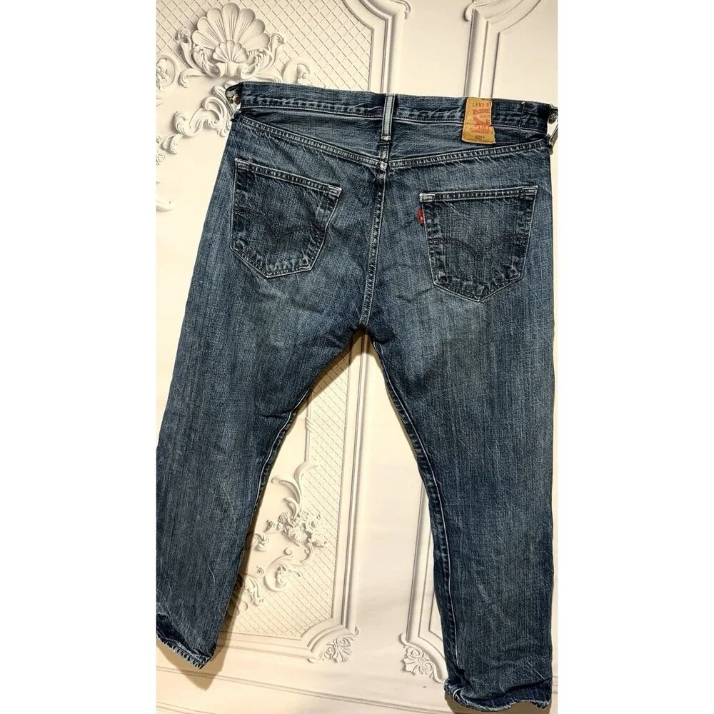 Levis Jeans Mens 34x30 Blue Whiskering Denim Cotton Straight Leg